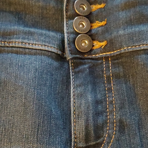 Jeans - Picture 5 of 5